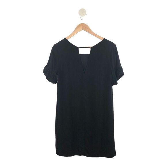 Lulus Women’s Short Sleeve Cutout Chic of Perfection Black Shift Dress Size S - Picture 6 of 14